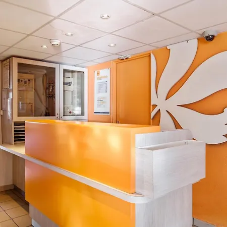 프리미에르 클라스 안굴르므 웨스트 세인트 이리유 * Saint-Yrieix-sur-Charente